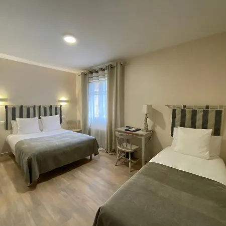 Des Roches - Climatisation 호텔 3*